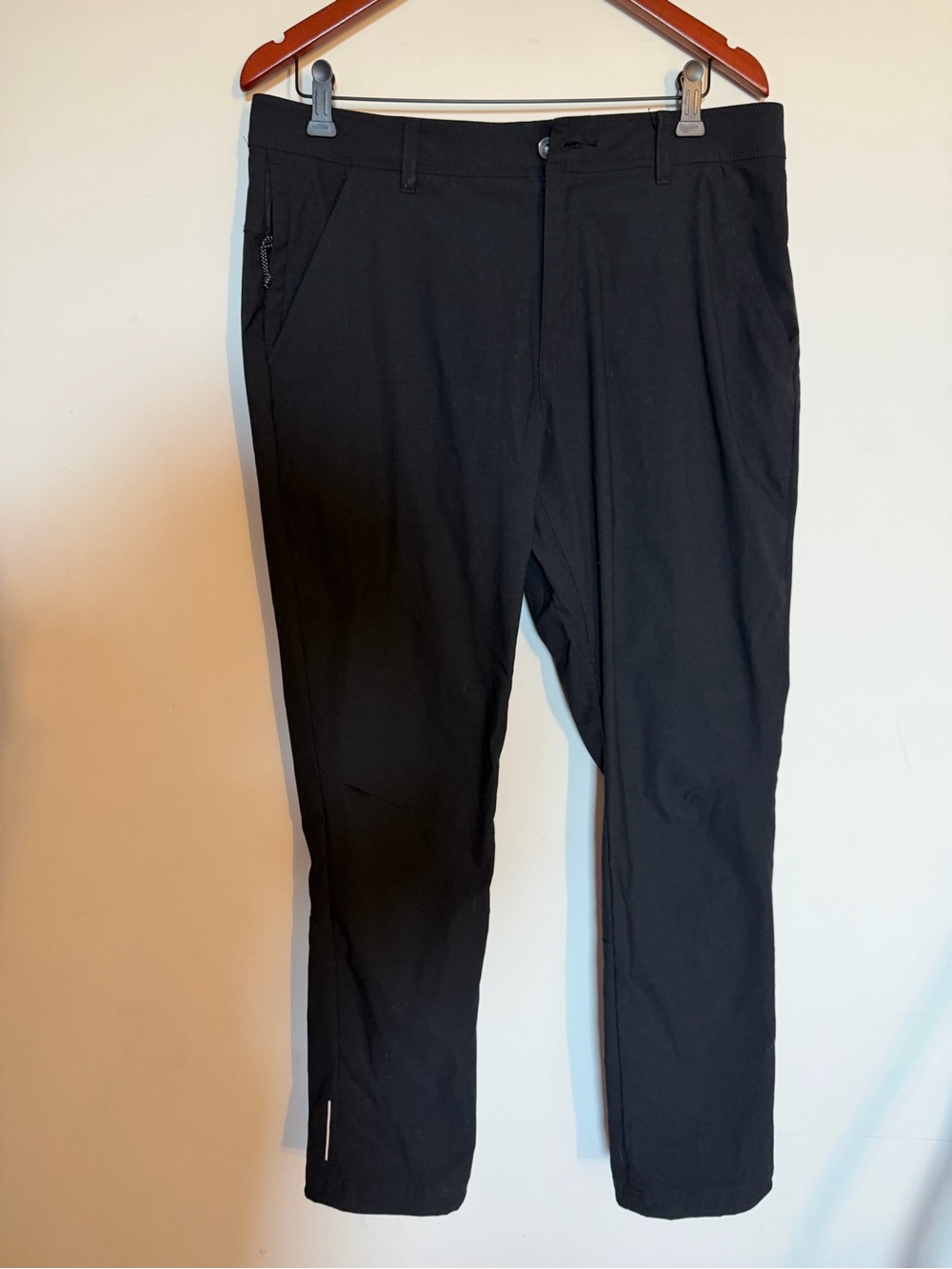 Columbia Black Men's Chinos